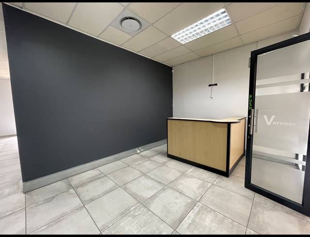 108M² OFFICE TO LET IN IMPALA PARK